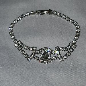 VTG Silvertone And Rhinestone Bracelet
